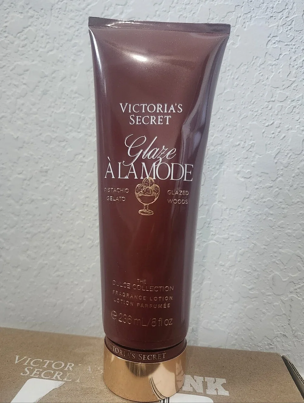 Victoria's Secret Glaze ALAMODE Lotion 8 Ounce Bottle